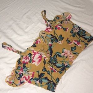 🦋traded🦋Floral Padded Crop Top